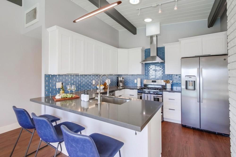 Tropical Retreat San Diego